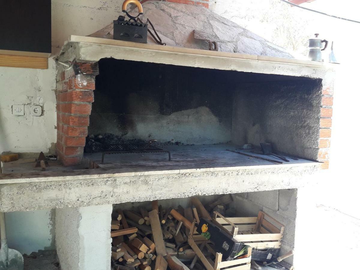 Apartmani Timon Bol Exterior foto